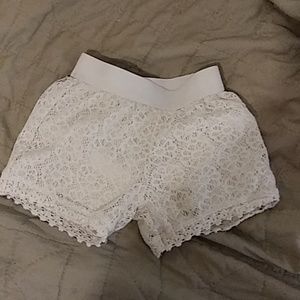 Toddler lace shorts